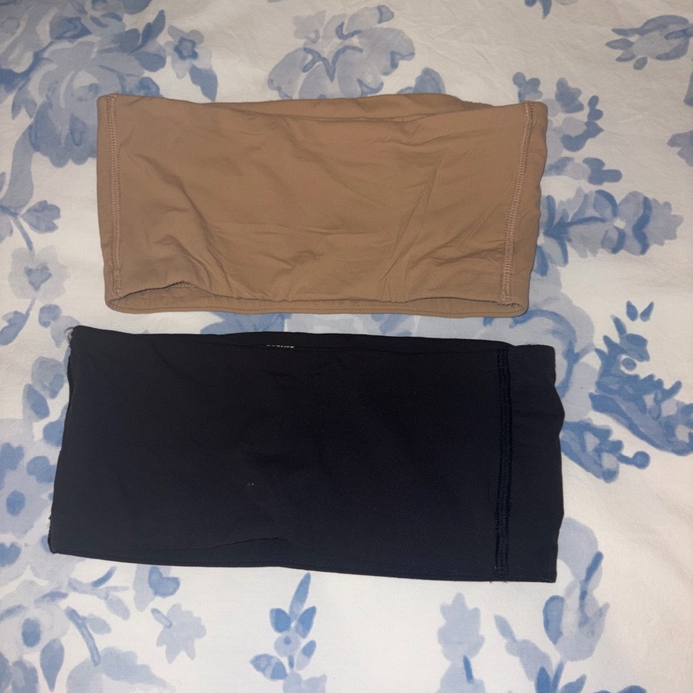 SKIMS Tan and Black Bandeau Set - Picture 4 of 5